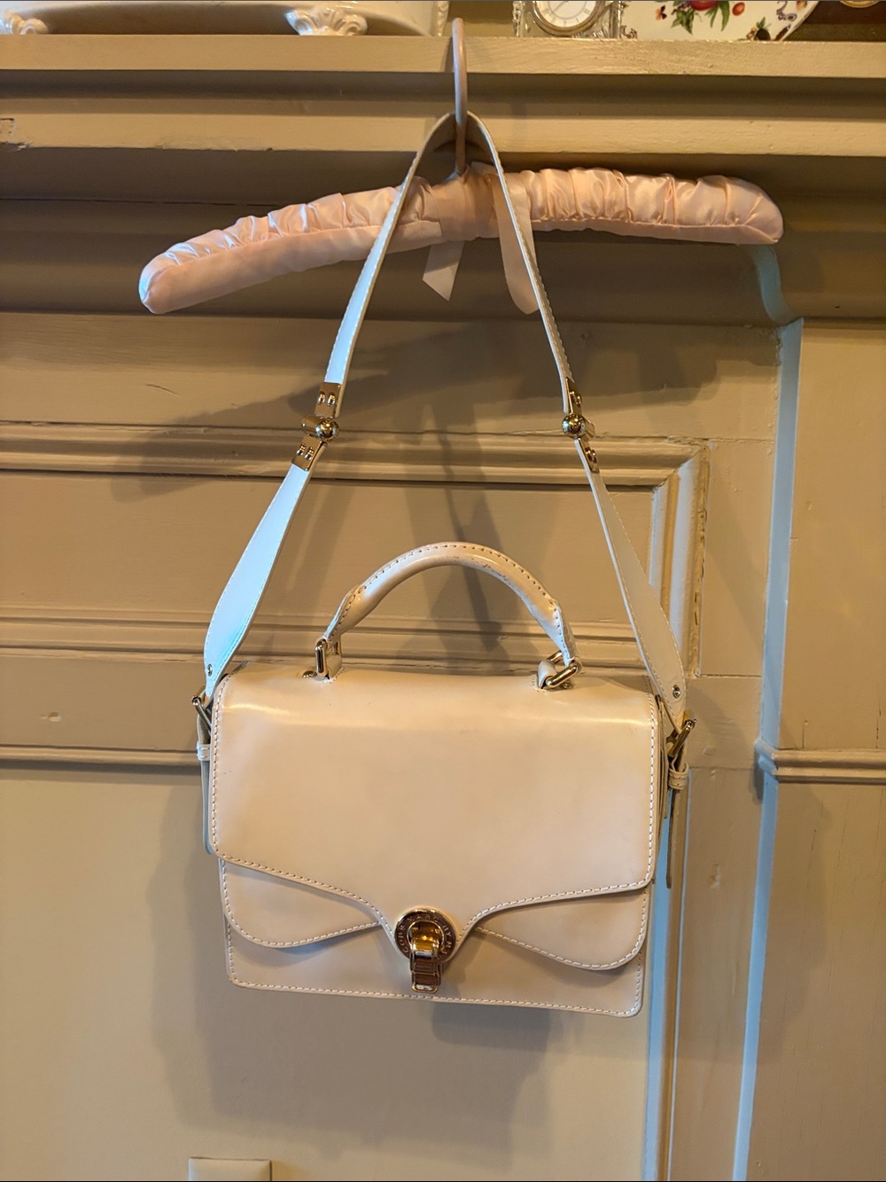 Marc Jacobs Cream Leather Top-Handle Satchel with Gold Hardware